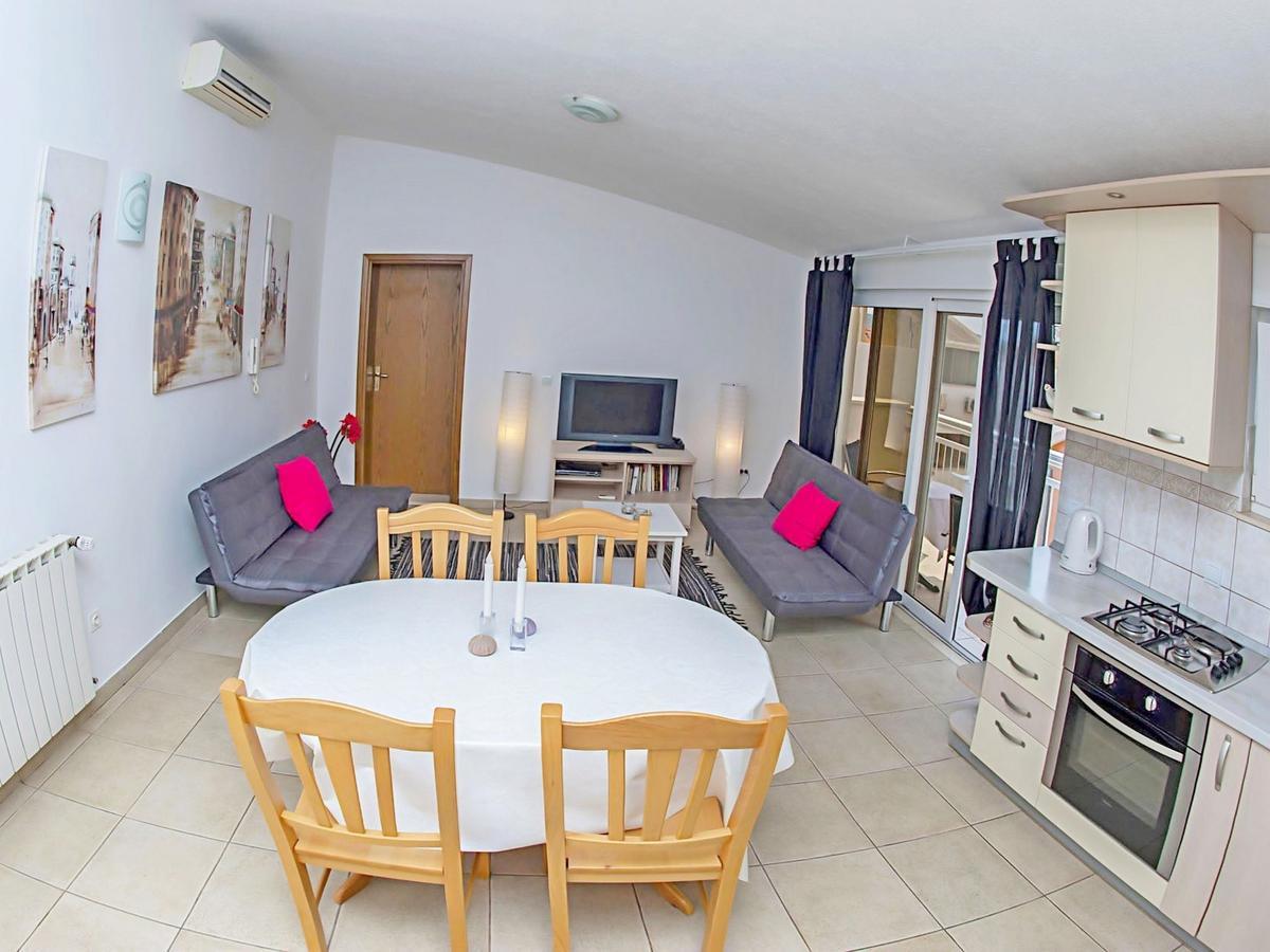 Apartments Damir Kaštel Štafilić Dış mekan fotoğraf